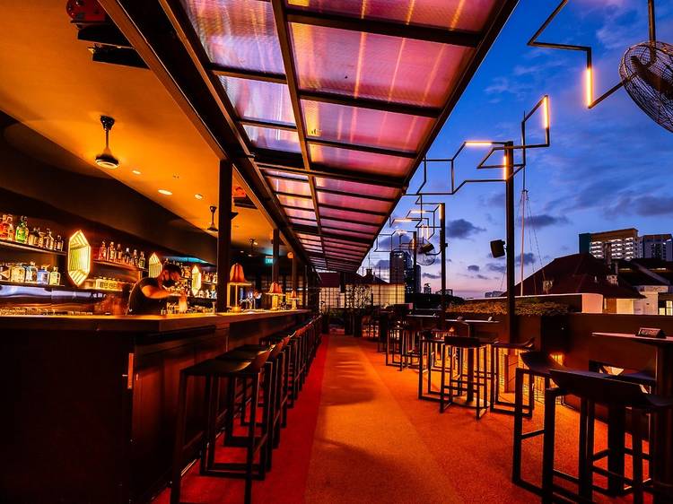 rooftop bar singapore